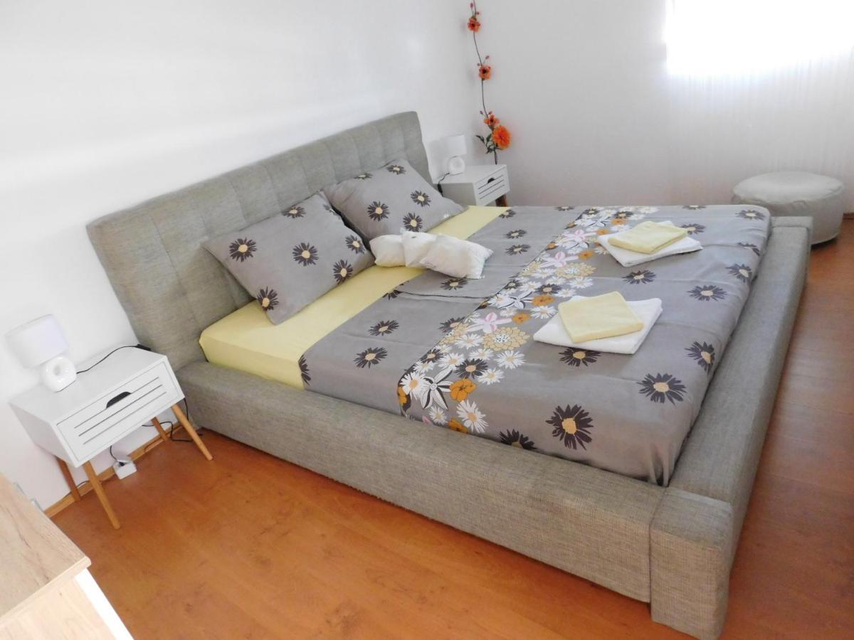 Apartmani Ruza Košljun エクステリア 写真